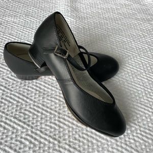 Bailey’s The Dolly Women’s Tap Shoes 6 1/2